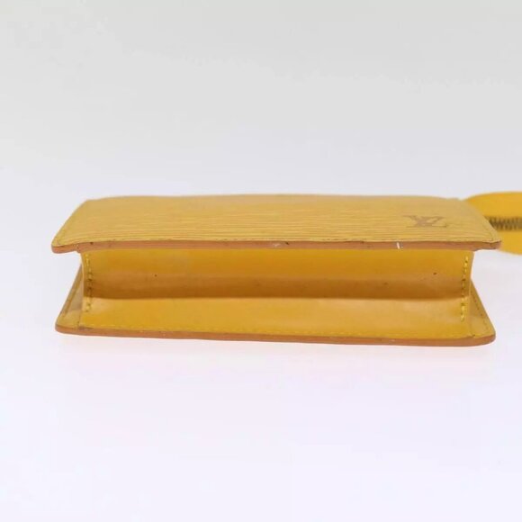 LOUIS VUITTON Epi Poche Toilette 15 Pouch Yellow LV Auth - Picture 9 of 15